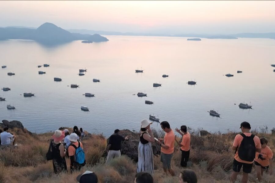 Flores to Lombok Tour